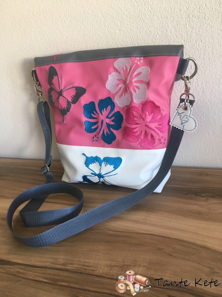 Umhängetasche "FoldOver" mit 3x Stickerei Schmetterling & Hibiskus