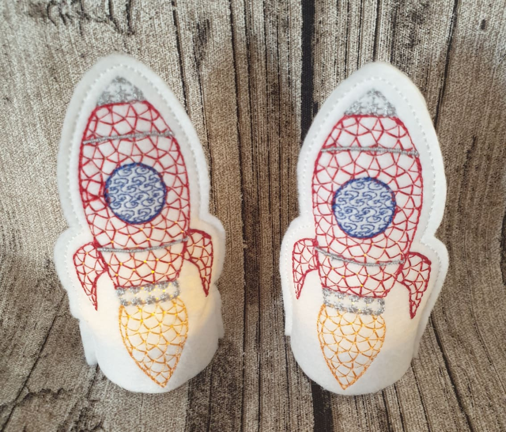 Teelichtcover Rakete ITH 10x10