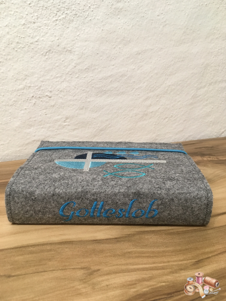 Gotteslobhülle aus Filz bestickt