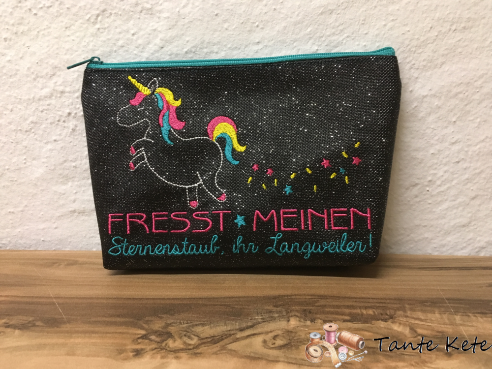 Schminktäschchen aus Glitzerkunstleder mit Stickerei Einhorn - Fresst meinen Sternenstaub, ihr Langweiler!