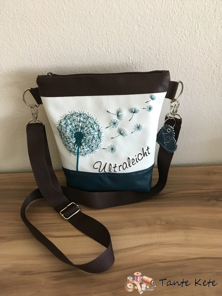 Umhängetasche "Modern Urban" mit Stickerei Pusteblume & Ultraleicht