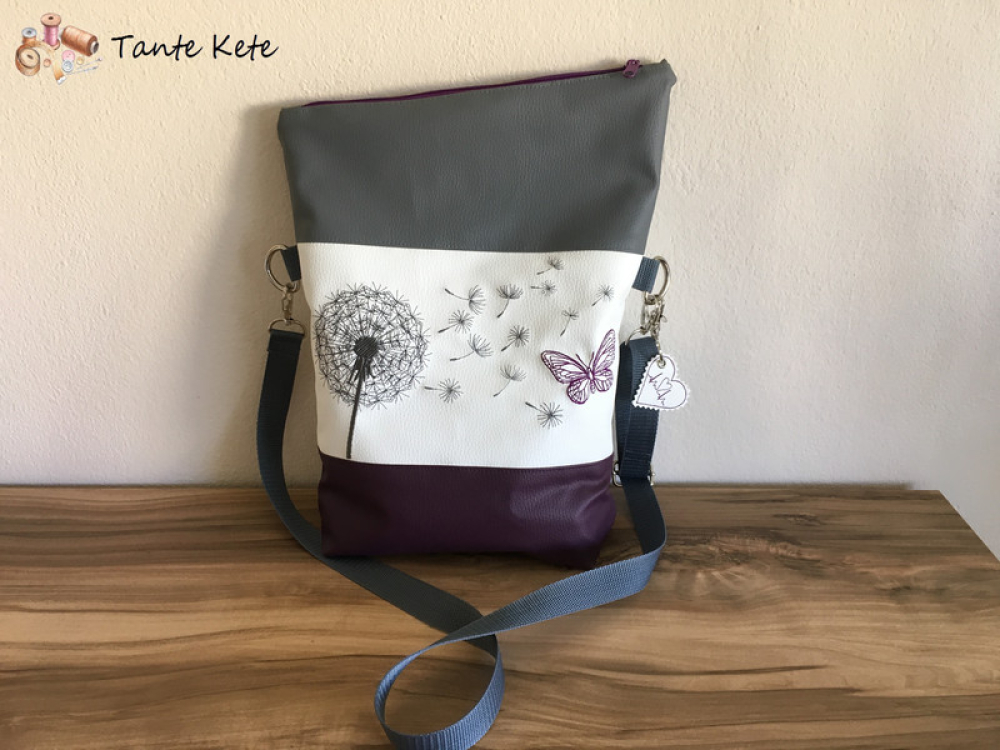 Umhängetasche "FoldOver" mit Stickerei Pusteblume & Schmetterling
